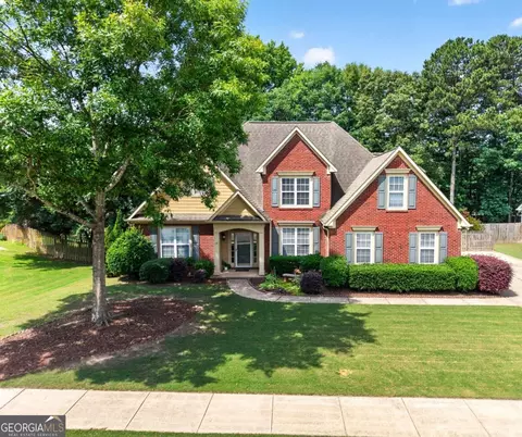 3690 Blackgold Dr, Buford, GA 30519