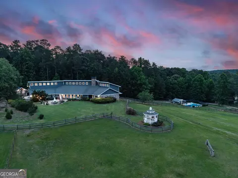 1370 Cook Rd, Oxford, GA 30054