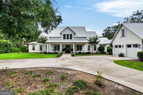 102 Adams Dr, St. Simons, GA 31522
