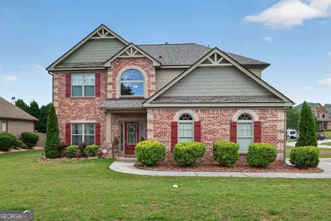 511 Starmist Ct, Loganville, GA 30052