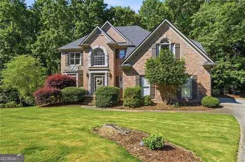 835 Forestwalk Dr, Suwanee, GA 30024