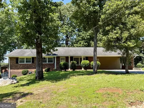 4140 Etowah Dr SE, Acworth, GA 30102