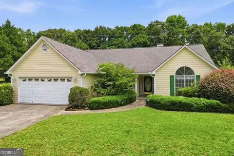111 Laura Ashlyn Ct, Mcdonough, GA 30252