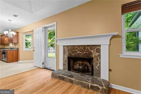 Living - 163 Nicki Ct, Hampton, GA 30228 photo 4 of 4