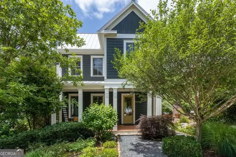 10584 Serenbe Ln, Chattahoochee Hills, GA 30268