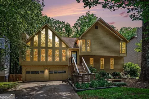 2531 Deer Isle Cv, Lawrenceville, GA 30044