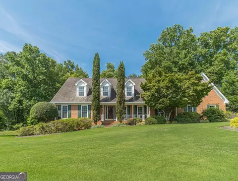 570 Trombley Bay Ln, Lawrenceville, GA 30044