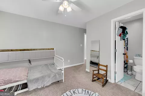 Bedroom - 372 Scenic Dr, Toccoa, GA 30577 photo 5 of 6