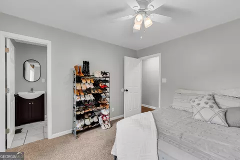 Bedroom - 372 Scenic Dr, Toccoa, GA 30577 photo 1 of 6