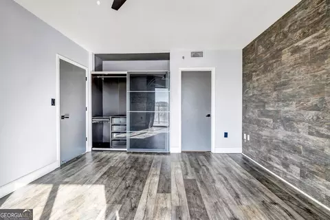 1280 W Peachtree St NW #1504, Atlanta, GA 30309