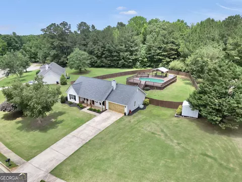 156 Meadow View Dr, Jackson, GA 30233