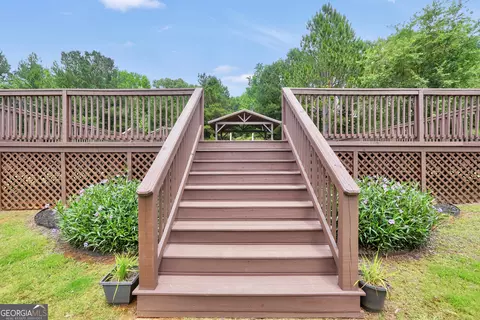 Exterior - 156 Meadow View Dr, Jackson, GA 30233 photo 17 of 19