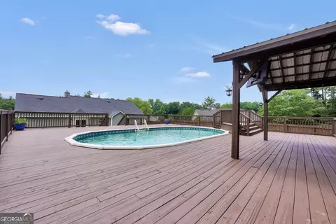 Exterior - 156 Meadow View Dr, Jackson, GA 30233 photo 13 of 19