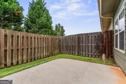 Exterior - 3813 Augustine Pl, Rex, GA 30273 photo 5 of 6