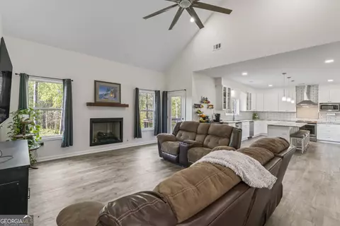 Entry Way - 209 Shell Cv, Mcdonough, GA 30252 photo 1 of 3