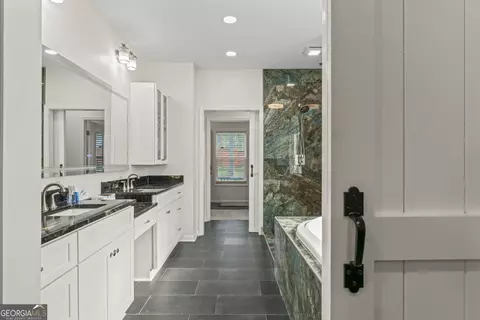 Entry Way - 209 Shell Cv, Mcdonough, GA 30252 photo 3 of 3