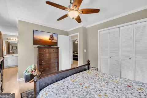 Bedroom - 213 Hidden Lakes Dr, Toccoa, GA 30577 photo 3 of 8