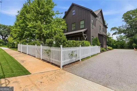 2769 Matthews St SE, Smyrna, GA 30080