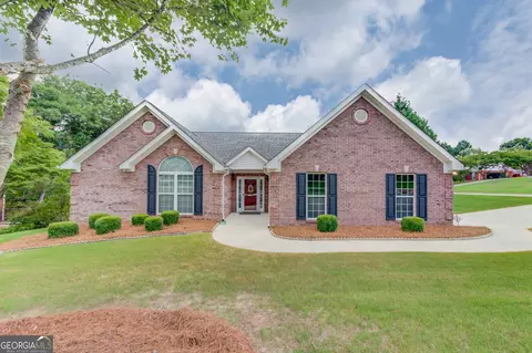710 Mallard Dr, Winder, GA 30680