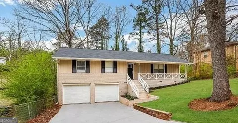 4442 Cedar Ridge Trl, Stone Mountain, GA 30083