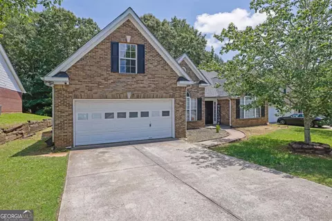 135 Chandler Ridge Ln, Lawrenceville, GA 30045