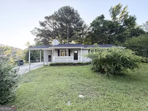 4822 Navajo Trl SE, Conyers, GA 30094