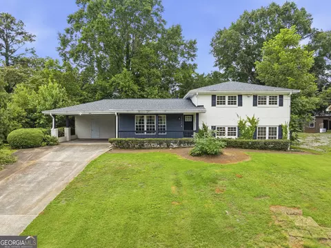 2913 Gena Dr, Decatur, GA 30032