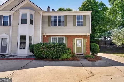 2762 Terrell Trace Dr SE, Marietta, GA 30067