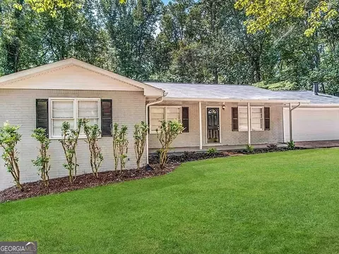 6662 Birchwood Ct, Winston, GA 30187