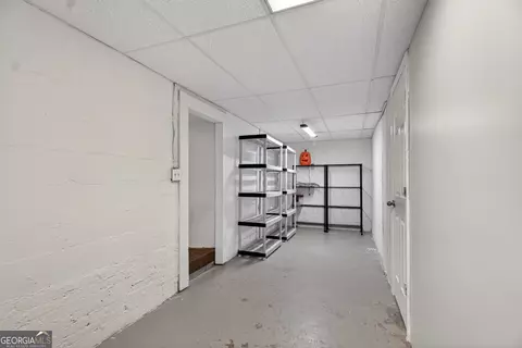 Entry Way - 421 Ridgecrest Rd, Lagrange, GA 30240 photo 3 of 3