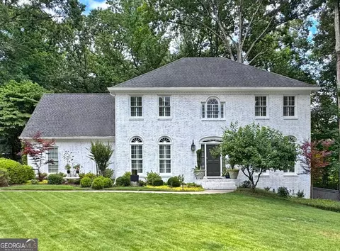 690 Wood Work Way, Roswell, GA 30076