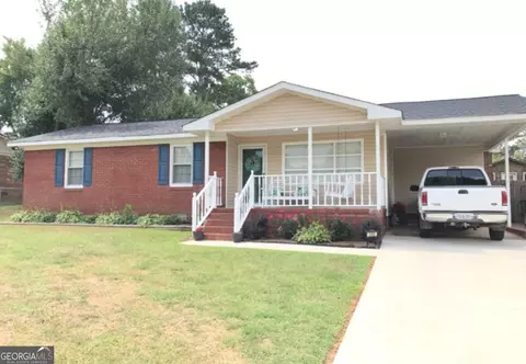 202 Plantation Ave, Cedartown, GA 30125