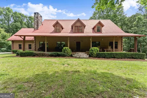 6776 H Abercrombie Rd, Murrayville, GA 30564