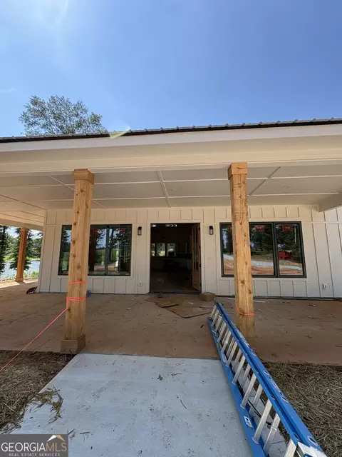 Exterior - 224 Walters Rd, Barnesville, GA 30204 photo 4 of 5