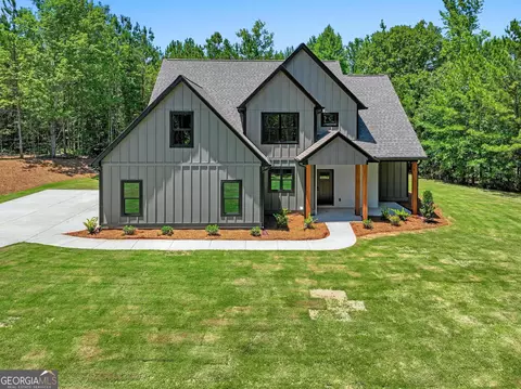 502 Martin Mill Rd, Moreland, GA 30259
