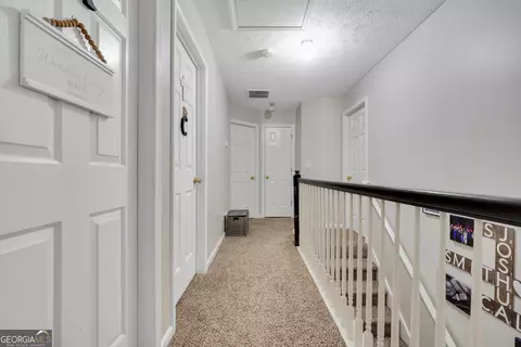 Entry Way - 470 Old Tree Dr, Jackson, GA 30233 photo 2 of 2