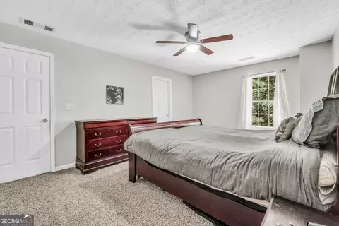Bedroom - 470 Old Tree Dr, Jackson, GA 30233 photo 8 of 8