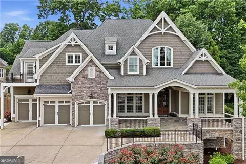 1005 Ector Dr NW, Kennesaw, GA 30152