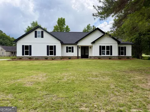 1161 Mulberry Pl, Dudley, GA 31022