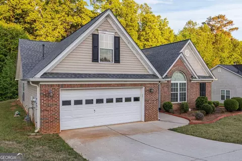 Exterior - 190 Meadowbrook Ct, Covington, GA 30016 photo 3 of 3