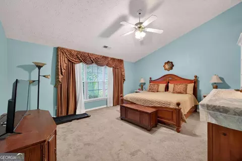 Bedroom - 190 Meadowbrook Ct, Covington, GA 30016 photo 4 of 5