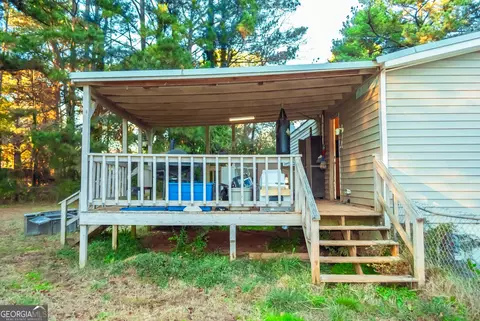 Exterior - 230 Norfolk Dr, Hampton, GA 30228 photo 4 of 5