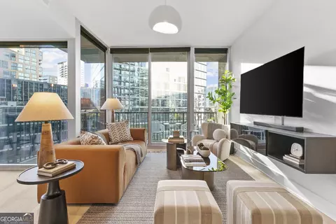 1080 Peachtree St NE #807, Atlanta, GA 30309