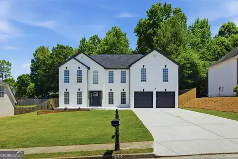 650 Paper Creek Dr SE, Lawrenceville, GA 30046
