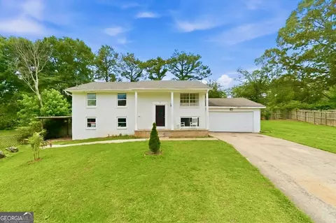 311 W Downing Ct, Jonesboro, GA 30238