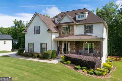 215 Northgate Preserve Dr, Newnan, GA 30265