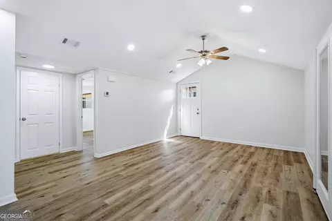 Living - 230 Arrow Point Rd, Jackson, GA 30233 photo 1 of 4
