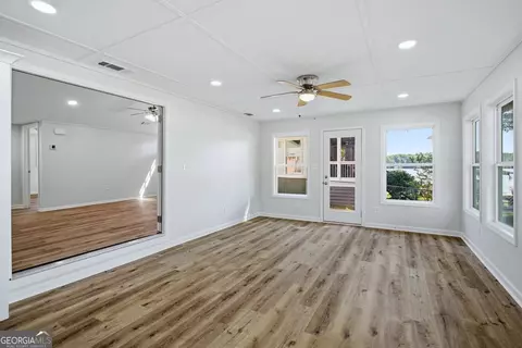Living - 230 Arrow Point Rd, Jackson, GA 30233 photo 4 of 4