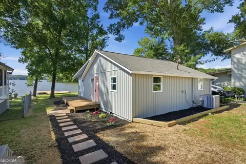 230 Arrow Point Rd, Jackson, GA 30233