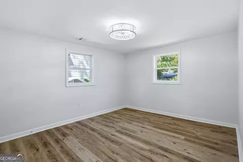 Bedroom - 230 Arrow Point Rd, Jackson, GA 30233 photo 1 of 4